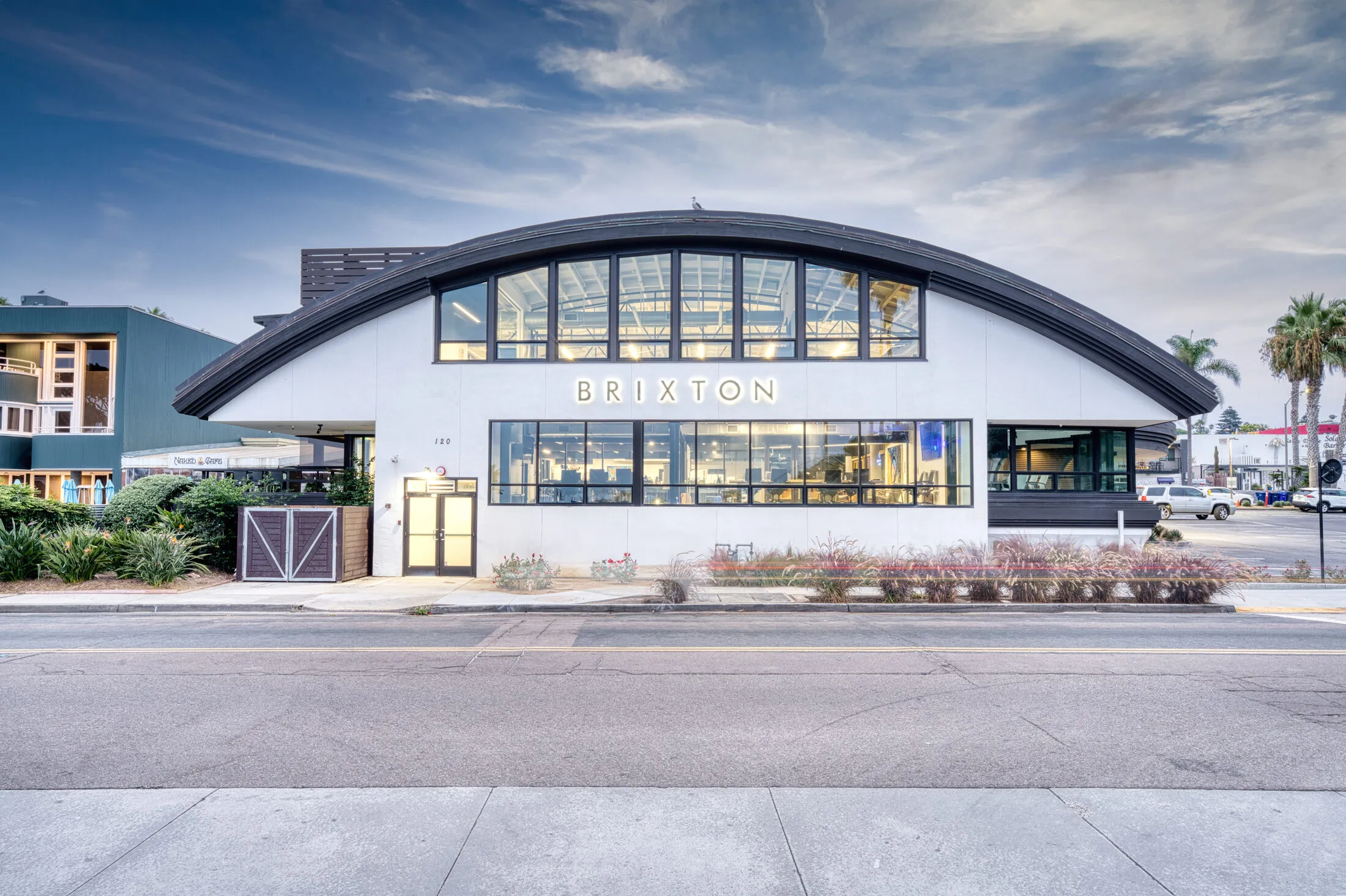 120 South Sierra — exterior